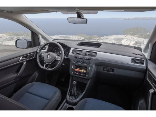 Характеристики автомобиля Volkswagen Caddy 1.6 TDI BlueMotion MT Comfortline (01.2017 - 06.2017): фото, вместимость, скорость, двигатель, топливо, масса, отзывы