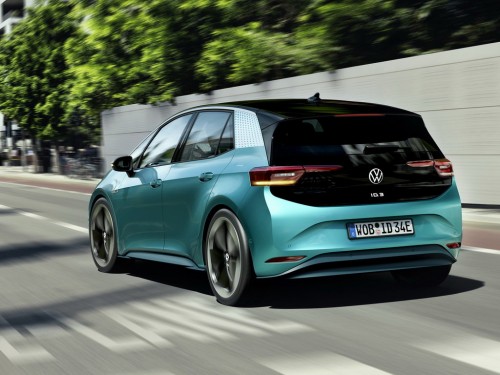 Характеристики автомобиля Volkswagen ID.3 58 kWh Pro Family (11.2020 - 01.2022): фото, вместимость, скорость, двигатель, топливо, масса, отзывы