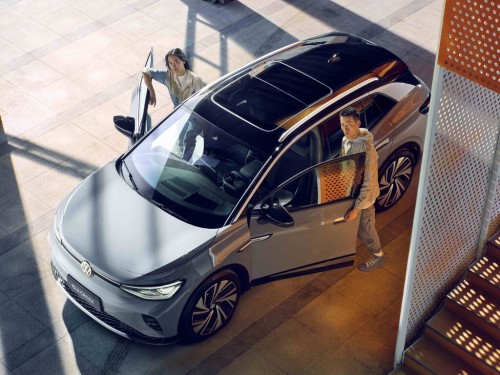 Характеристики автомобиля Volkswagen ID.4 Crozz 84.8 kWh Pro (05.2022 - н.в.): фото, вместимость, скорость, двигатель, топливо, масса, отзывы