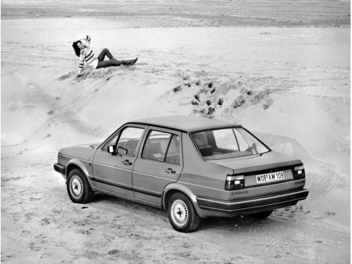 Характеристики автомобиля Volkswagen Jetta 1.6 D MT5 (09.1987 - 07.1989): фото, вместимость, скорость, двигатель, топливо, масса, отзывы
