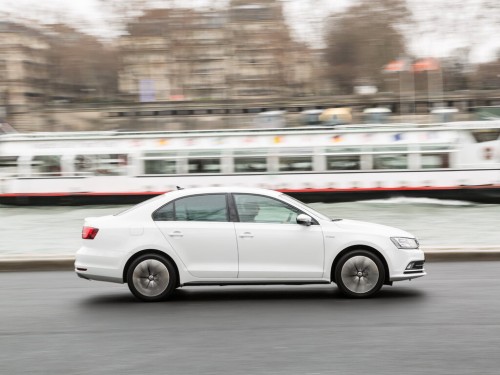 Характеристики автомобиля Volkswagen Jetta 1.4 TSI MT (09.2014 - 01.2018): фото, вместимость, скорость, двигатель, топливо, масса, отзывы