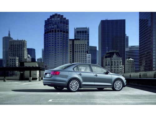 Характеристики автомобиля Volkswagen Jetta 1.4 TSI DSG Comfortline (12.2010 - 12.2014): фото, вместимость, скорость, двигатель, топливо, масса, отзывы