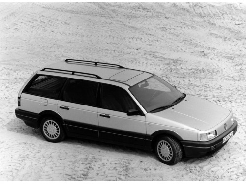 Характеристики автомобиля Volkswagen Passat 1.8 AT GL (07.1988 - 09.1993): фото, вместимость, скорость, двигатель, топливо, масса, отзывы