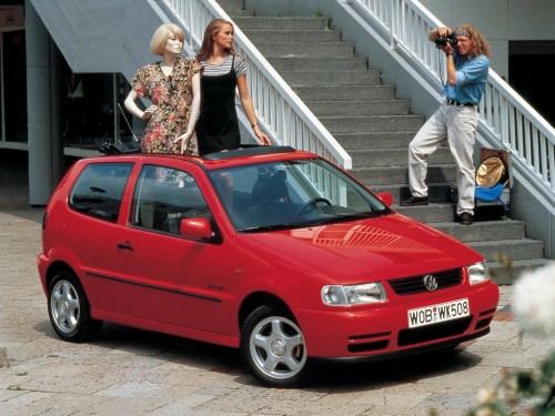 Характеристики автомобиля Volkswagen Polo 1.4 AT Comfonline 3dr. (09.1996 - 09.1999): фото, вместимость, скорость, двигатель, топливо, масса, отзывы