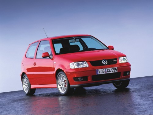 Характеристики автомобиля Volkswagen Polo 1.0 MT Highline 3dr. (10.1999 - 10.2001): фото, вместимость, скорость, двигатель, топливо, масса, отзывы