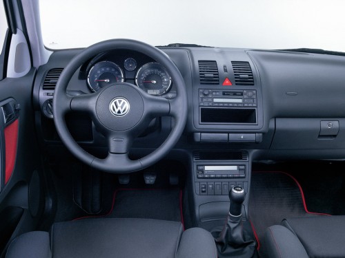 Характеристики автомобиля Volkswagen Polo 1.4 AT Highline 3dr. (10.1999 - 10.2001): фото, вместимость, скорость, двигатель, топливо, масса, отзывы