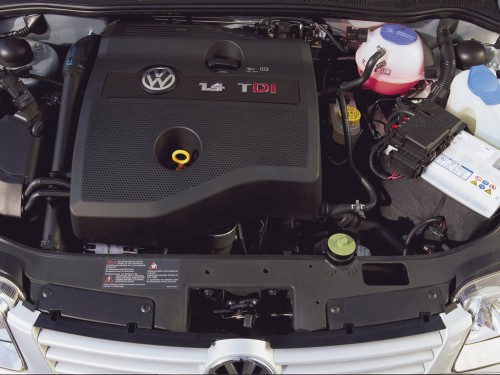 Характеристики автомобиля Volkswagen Polo 1.0 MT Trendline 3dr. (10.1999 - 10.2001): фото, вместимость, скорость, двигатель, топливо, масса, отзывы