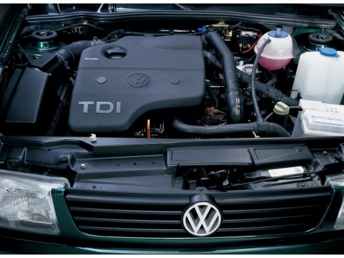 Характеристики автомобиля Volkswagen Polo 1.6 AT (11.1995 - 09.1999): фото, вместимость, скорость, двигатель, топливо, масса, отзывы