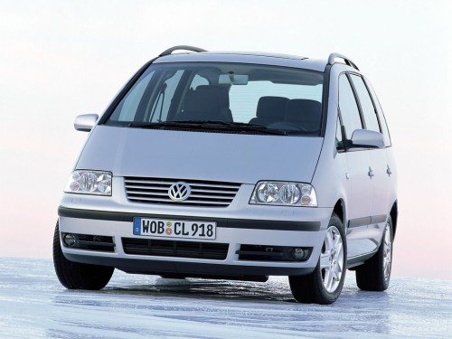Характеристики автомобиля Volkswagen Sharan 2.8 MT Sportline (10.2005 - 08.2010): фото, вместимость, скорость, двигатель, топливо, масса, отзывы