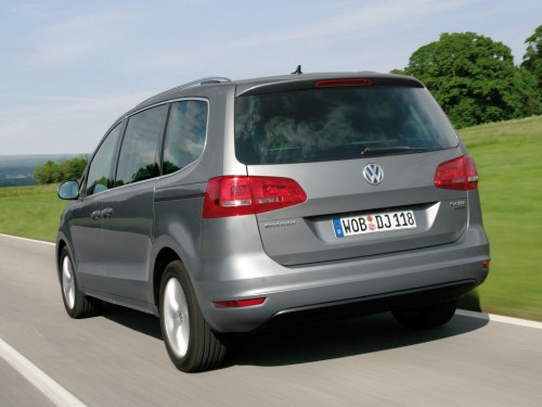 Характеристики автомобиля Volkswagen Sharan 1.4 TSI DSG BlueMotion Highline 5 seats (02.2011 - 12.2012): фото, вместимость, скорость, двигатель, топливо, масса, отзывы
