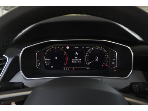 Характеристики автомобиля Volkswagen Tayron X 2.0 330 TSI DSG Noble (08.2022 - н.в.): фото, вместимость, скорость, двигатель, топливо, масса, отзывы