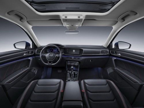 Характеристики автомобиля Volkswagen Tayron 2.0 330 TSI DSG Luxury (10.2018 - 09.2022): фото, вместимость, скорость, двигатель, топливо, масса, отзывы