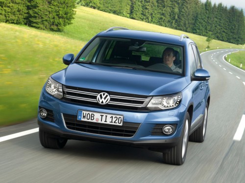 Характеристики автомобиля Volkswagen Tiguan 1.4 TSI BlueMotion DSG Trend&amp;Fun (07.2011 - 05.2016): фото, вместимость, скорость, двигатель, топливо, масса, отзывы