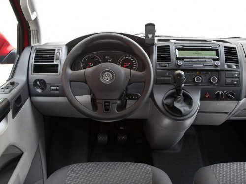 Характеристики автомобиля Volkswagen Transporter 2.0 biTDI Kombi Long Standard roof (08.2009 - 07.2015): фото, вместимость, скорость, двигатель, топливо, масса, отзывы