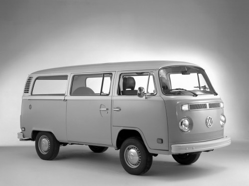 Характеристики автомобиля Volkswagen Type 2 1.6 MT 1600 Kombi (08.1972 - 10.1979): фото, вместимость, скорость, двигатель, топливо, масса, отзывы