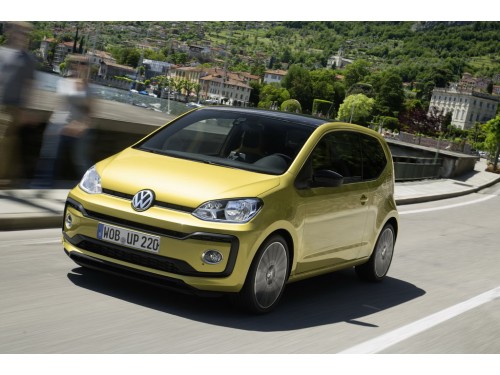 Характеристики автомобиля Volkswagen up! 1.0 BlueMotion AMT move up! 3dr. (07.2016 - 08.2018): фото, вместимость, скорость, двигатель, топливо, масса, отзывы