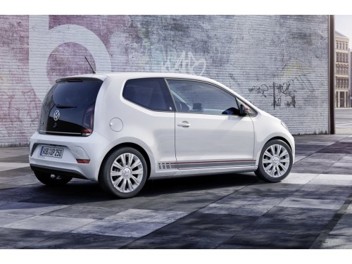 Характеристики автомобиля Volkswagen up! 1.0 BlueMotion AMT beats up! 3dr. (07.2016 - 07.2019): фото, вместимость, скорость, двигатель, топливо, масса, отзывы