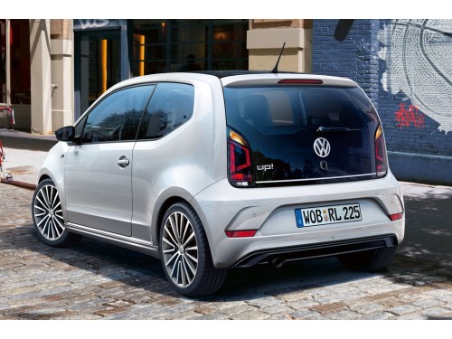 Характеристики автомобиля Volkswagen up! 1.0 BlueMotion AMT high up! 3dr. (07.2016 - 07.2019): фото, вместимость, скорость, двигатель, топливо, масса, отзывы