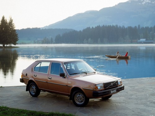 Характеристики автомобиля Volvo 345 1.4 MT L (02.1979 - 11.1982): фото, вместимость, скорость, двигатель, топливо, масса, отзывы