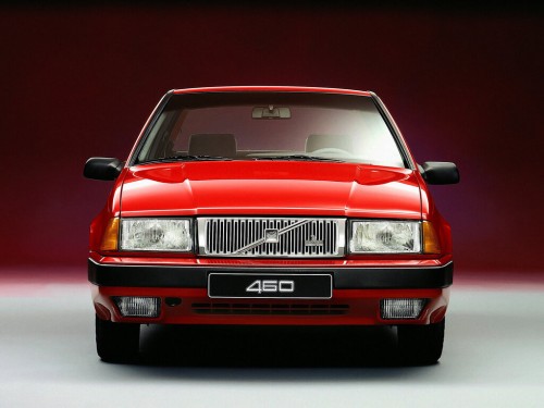 Характеристики автомобиля Volvo 460 1.7 cat. MT GL (03.1988 - 04.1991): фото, вместимость, скорость, двигатель, топливо, масса, отзывы