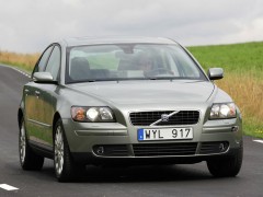 Volvo S40 1.6D MT FWD Kinetic (01.2005 - 03.2007)