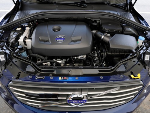 Характеристики автомобиля Volvo XC60 2.0 D3 Drive-E Geartronic Summum (05.2015 - 10.2017): фото, вместимость, скорость, двигатель, топливо, масса, отзывы