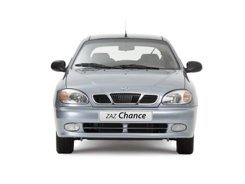 Характеристики автомобиля ЗАЗ Шанс 1.3 MT SX (09.2008 - 06.2014): фото, вместимость, скорость, двигатель, топливо, масса, отзывы